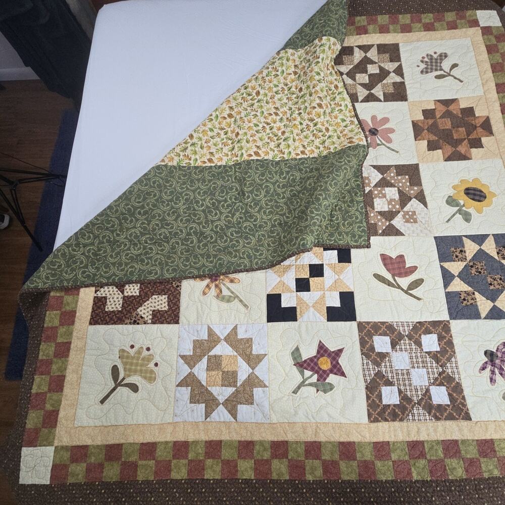 Vintage Reversible Sampler Quilt Handmade Patchwork Coverlet 82x82" Cutter READ - Picture 2 of 16